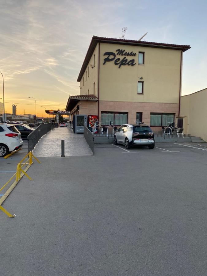 Hostal Meson Pepa Logrono Exterior photo